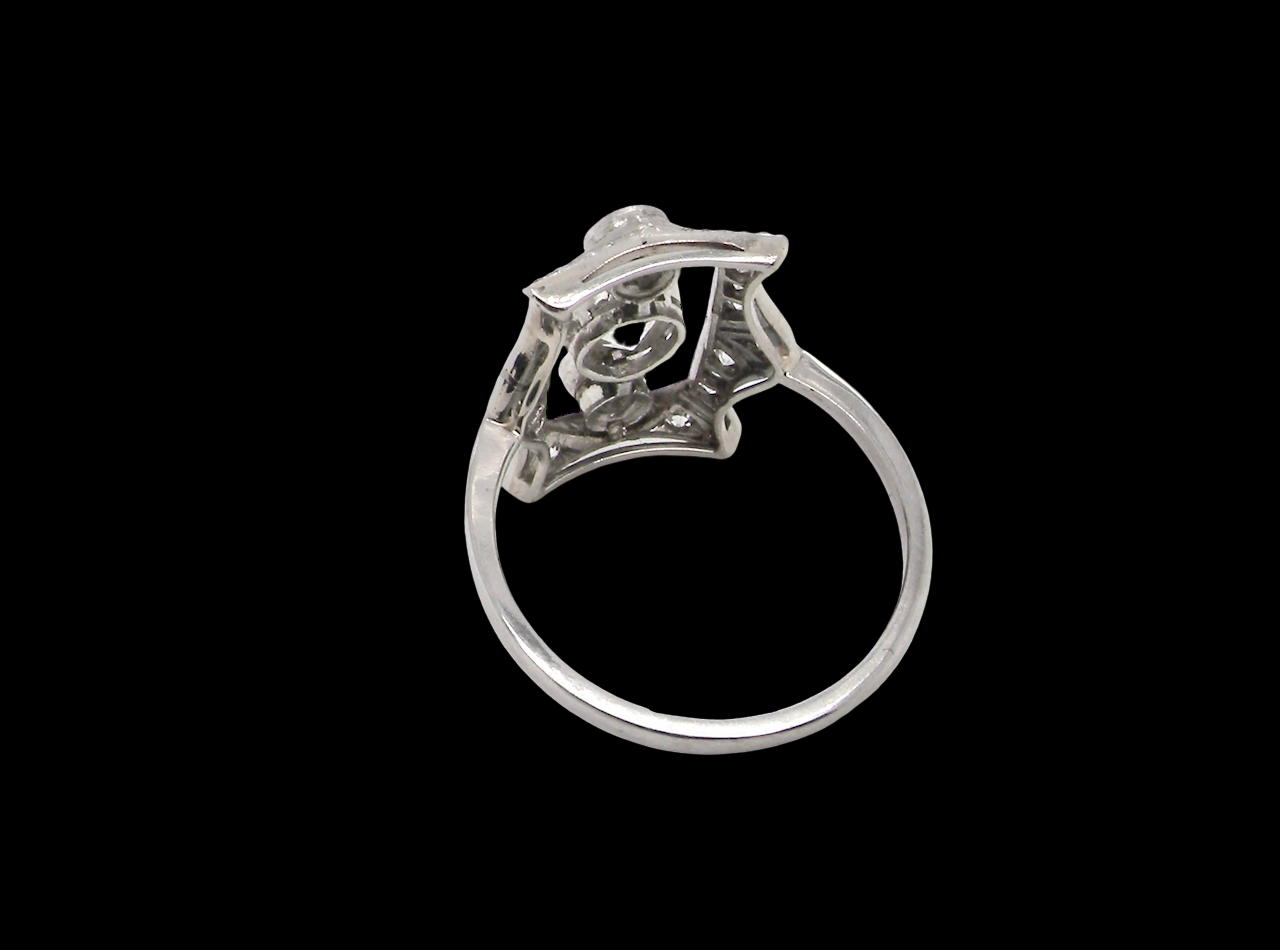 Art Deco Diamond ring 1920s rear