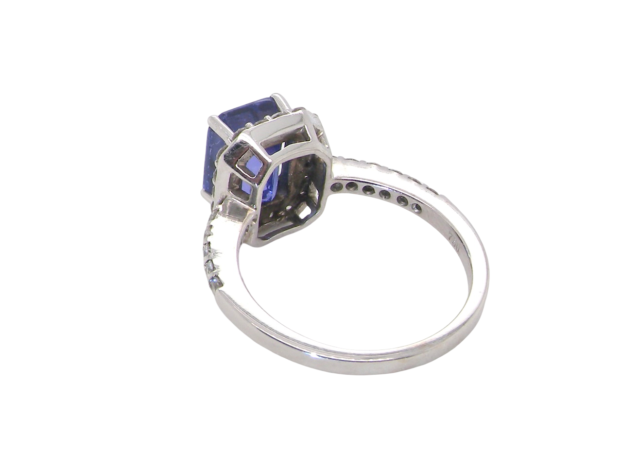 rear cluster ring featuring a 4A quality Tanzanite as its centre stone.
