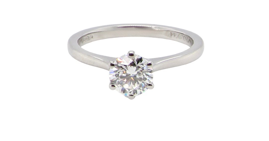 ring is set with a superb GIA-certified brilliant-cut diamond, certificate no. 1383174901, weighing 0.70 carat. The diamond is of exceptional quality, graded D colour and VVS1 clarity, with excellent cut and polish . Measurements: 5.48 x 5.67mm.