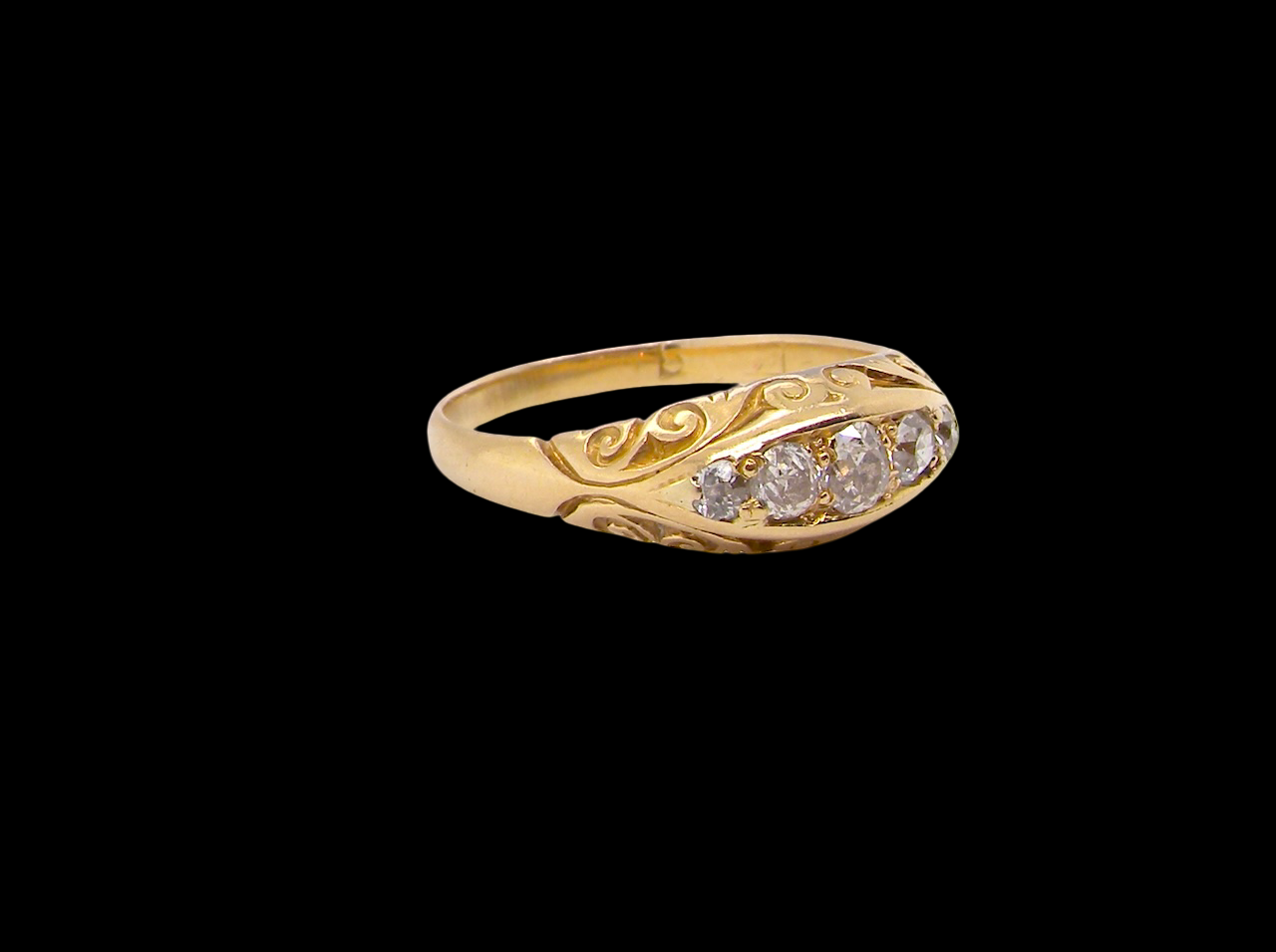A_Victorian_diamond_five_stone_ring