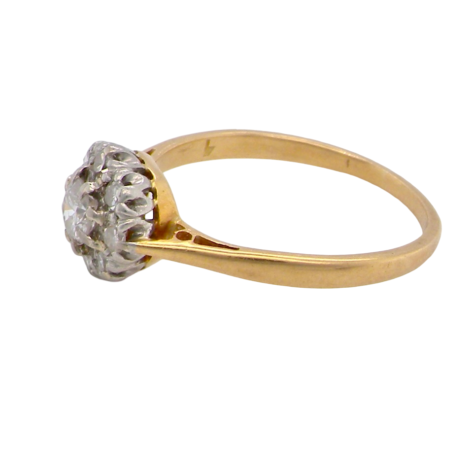 A Vintage Diamond Cluster Ring (c.1930–1940)