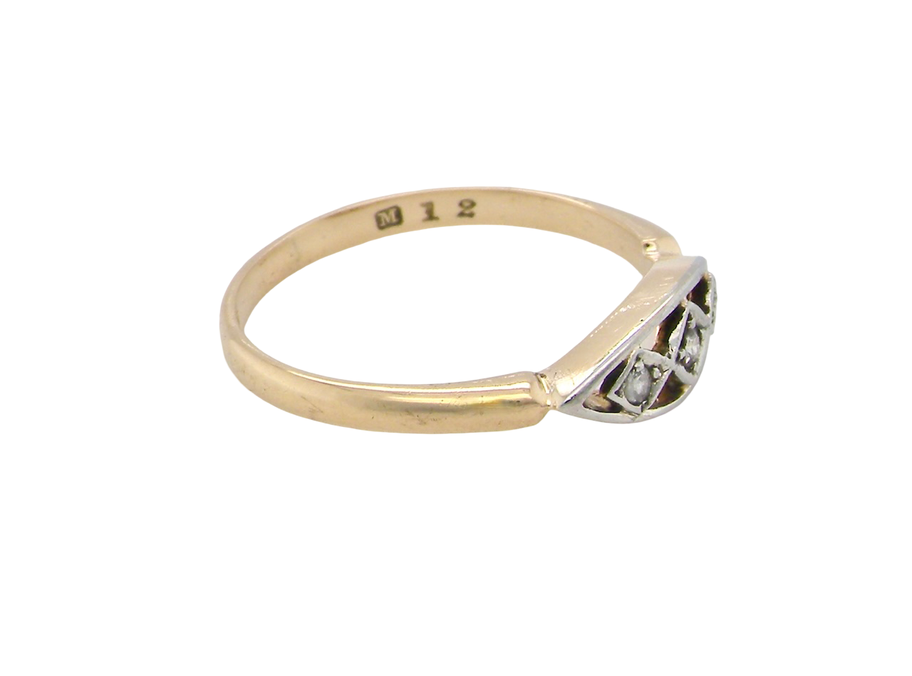 A Vintage Early 20th Century Three-Stone Diamond Engagement ring