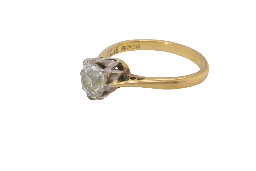 side A beautiful vintage diamond solitaire ring featuring an old brilliant cut white diamond measuring approximately 6mm, estimated at 0.75 carats. The diamond displays attractive sparkle with an assessed colour of I–J and clarity of SI.