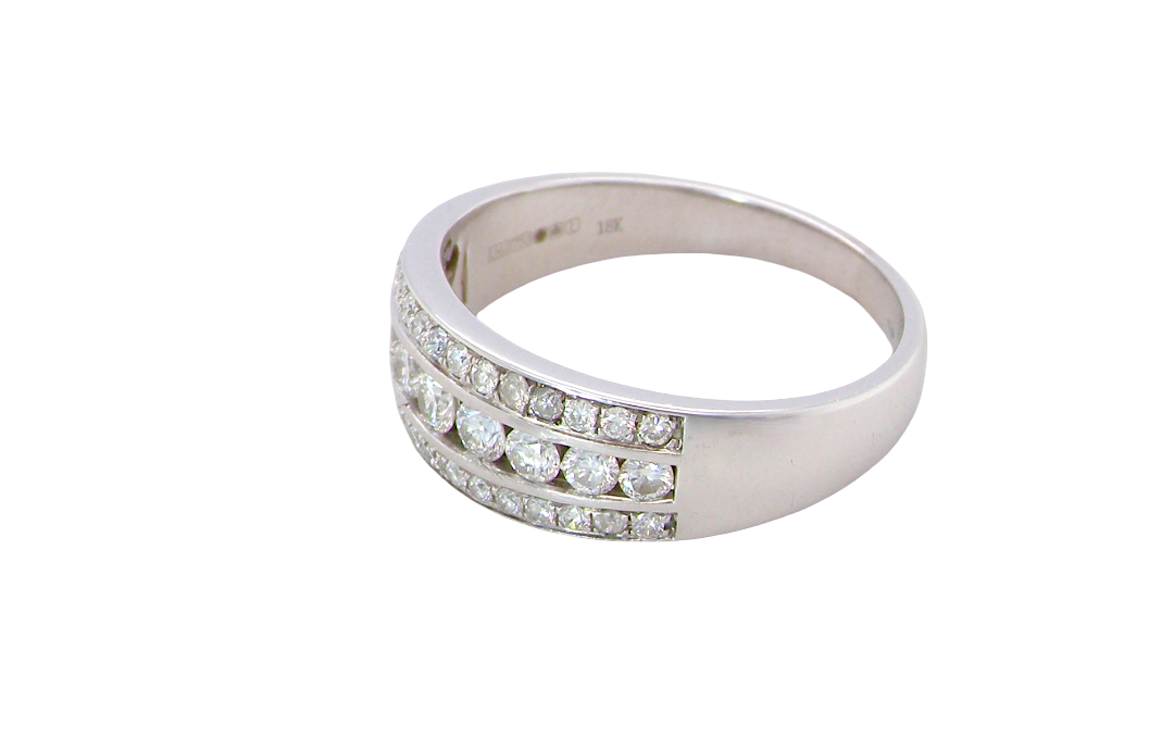 side A lovely 18 carat white gold half hoop ring. Set with a middle row of nine bright white brilliant cut diamonds, graduate from 2.2mm to 2.6mm. The top and bottom rows are also set with small diamonds.