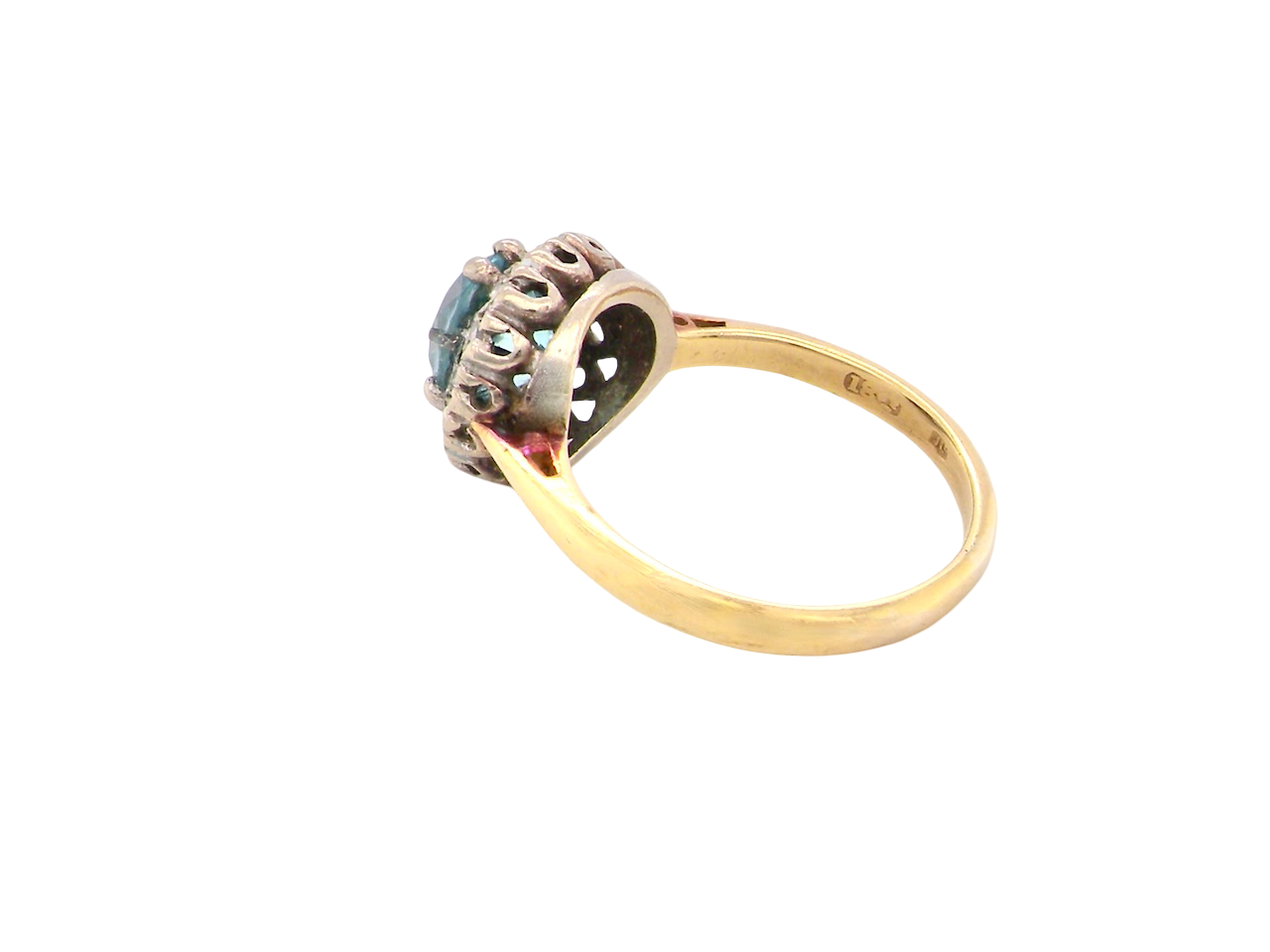 side A vintage mid 20th century cluster ring.
Centre stone a natural blue zircon, 7mm diameter.
