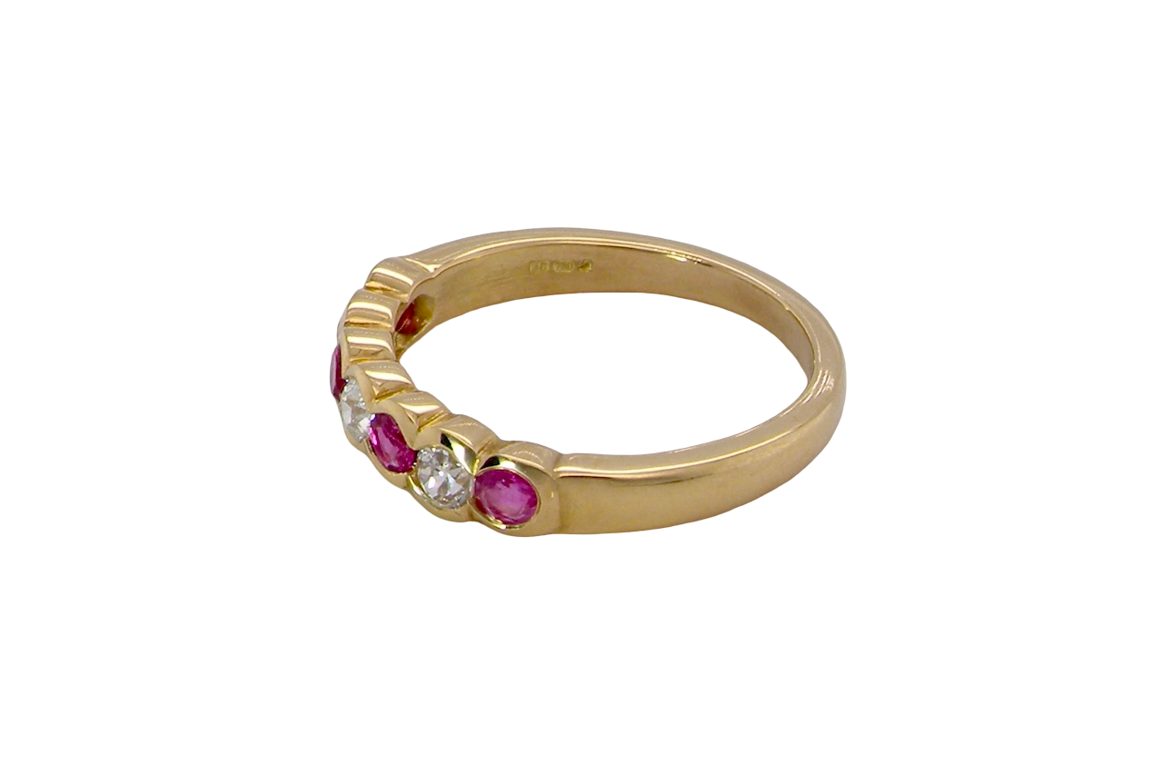 half-hoop eternity ring crafted in 18ct yellow gold