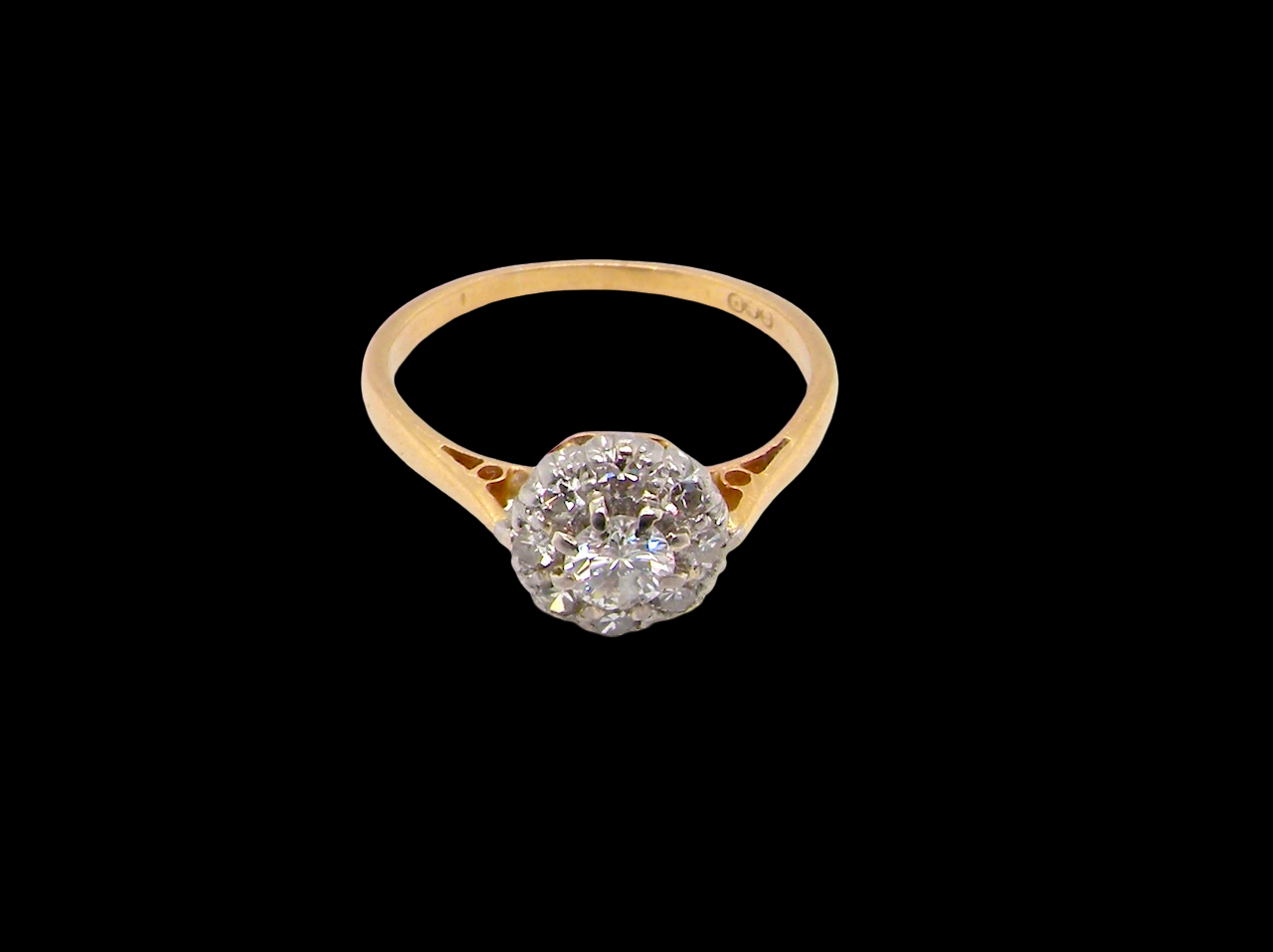 A Vintage Diamond Cluster Ring (c.1930–1940)