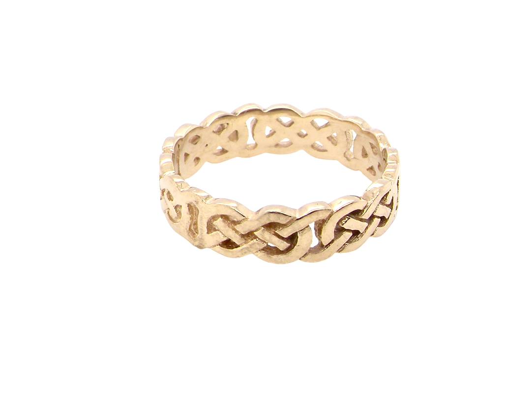 top view A Celtic design gold ring, could be used as a wedding ring, or just a ring for everyday wear.