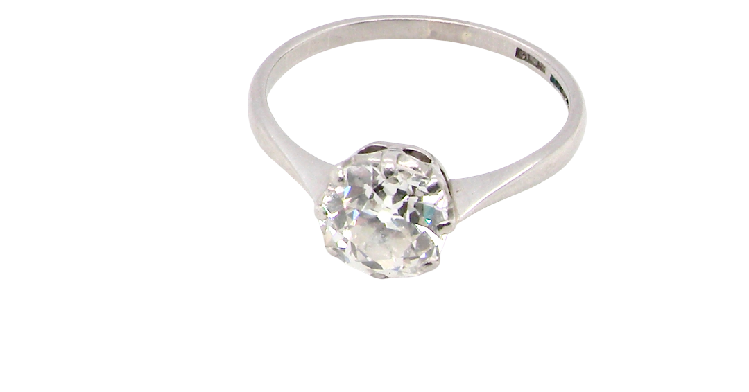 top view A beautiful and timeless vintage solitaire dating from the 1930s, crafted in platinum and set with a stunning old brilliant-cut diamond.