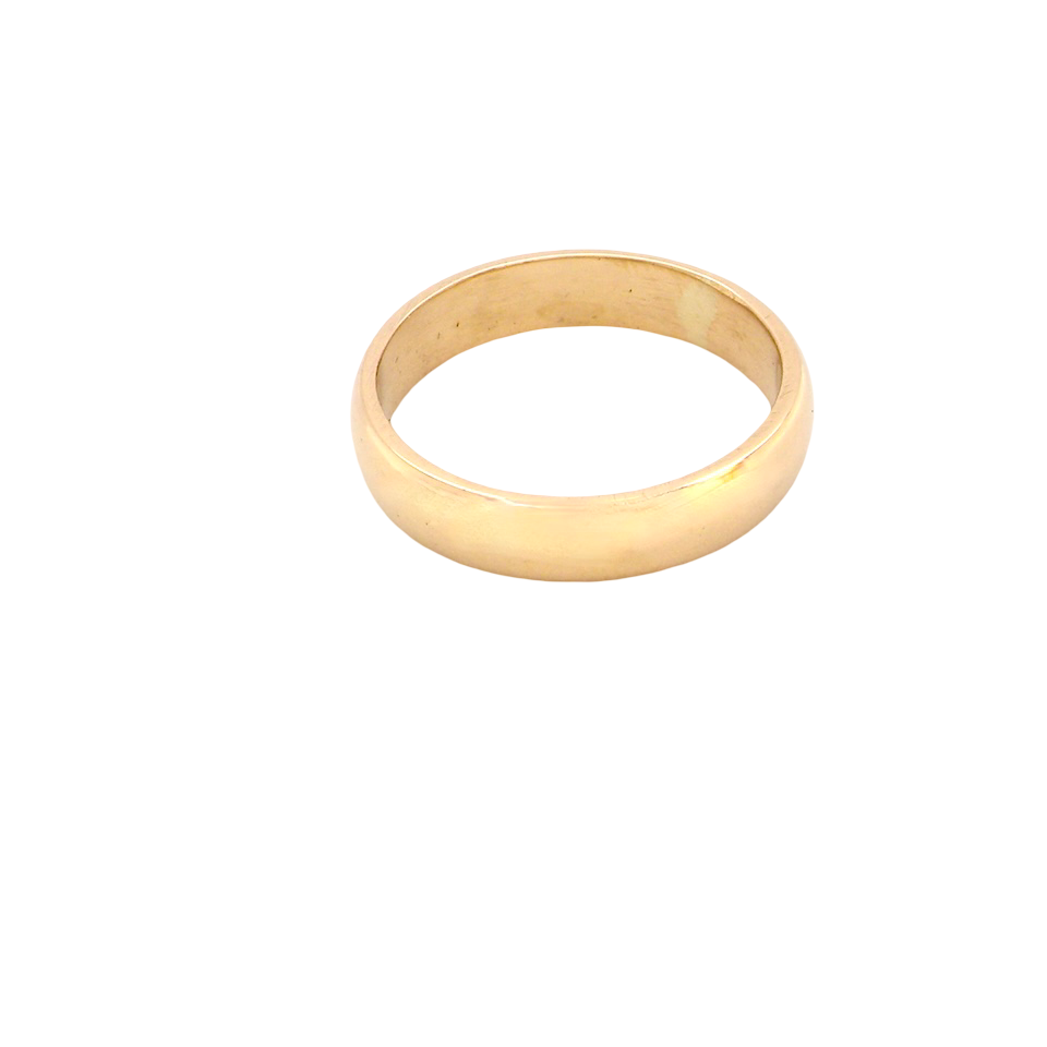 traditional 18 carat gold wedding ring. Width 6mm and probably suitable for male wear (or female if wider ring required)
D shape profile, fine condition with a UK hallmark for 1991.