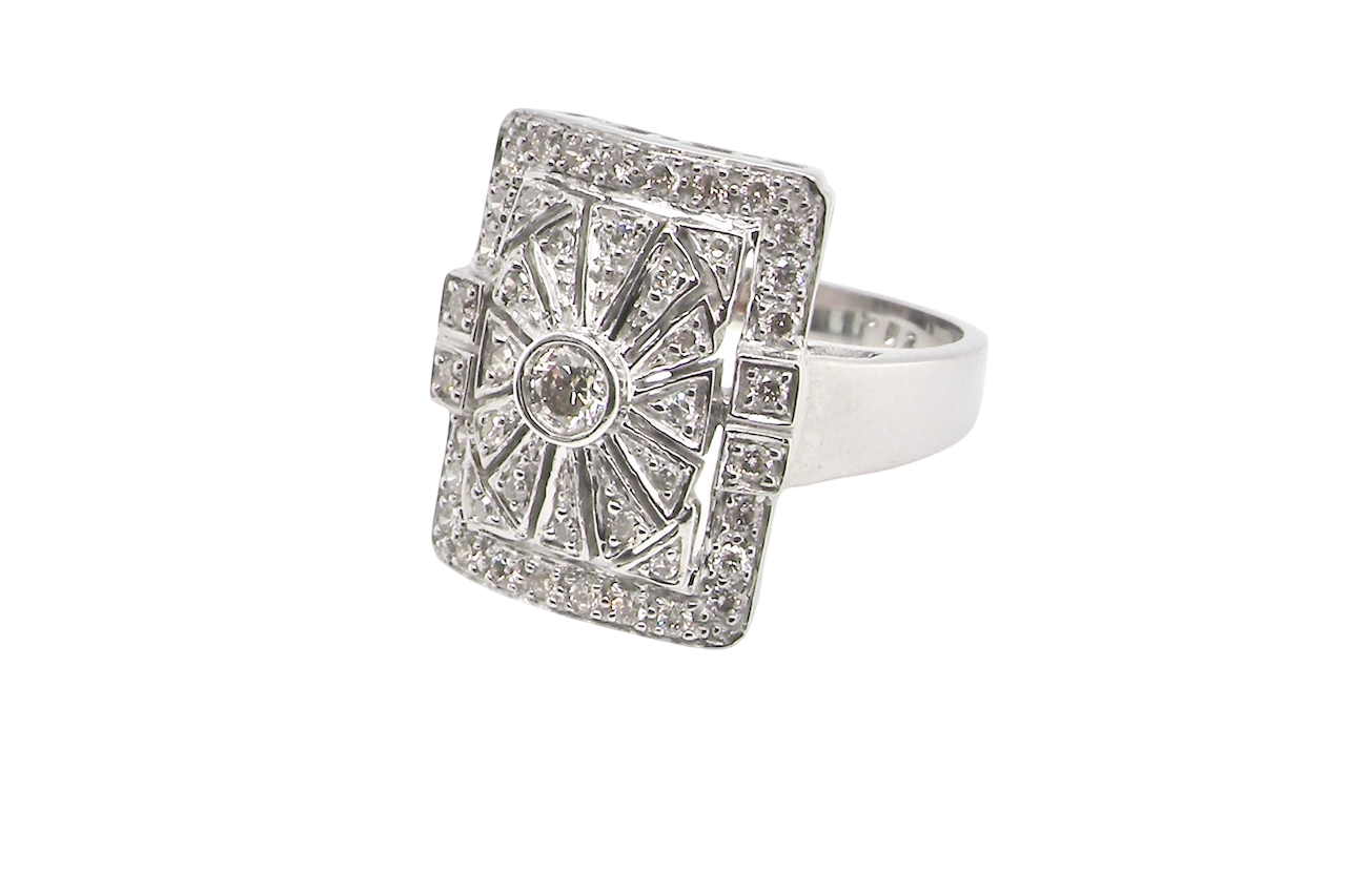 A white gold Diamond plaque ring