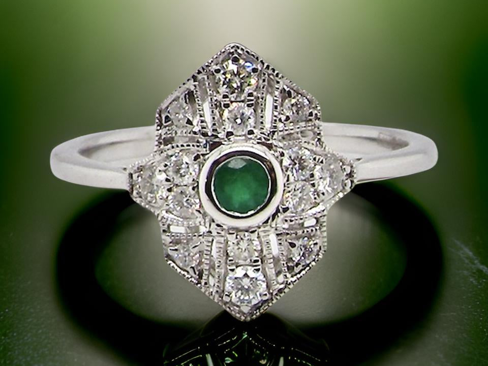 NEW Emerald and Diamond cluster ring