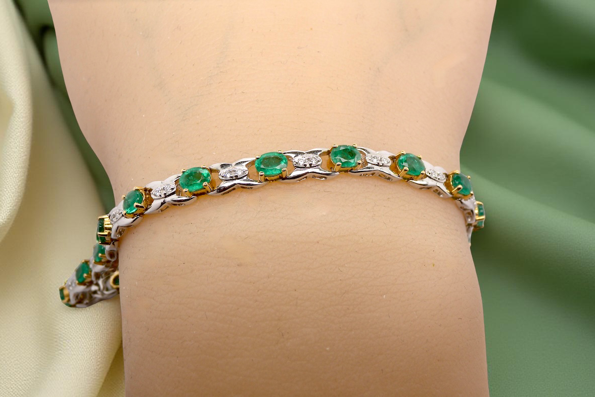 A white gold Emerald and Diamond bracelet