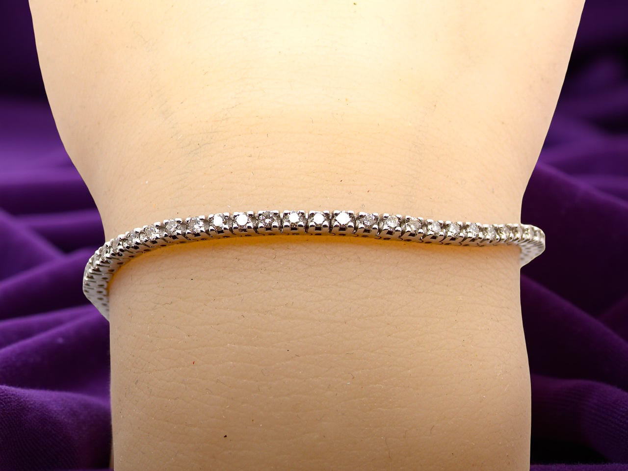 wrist An Ever-Popular Classic: Diamond Line Bracelet