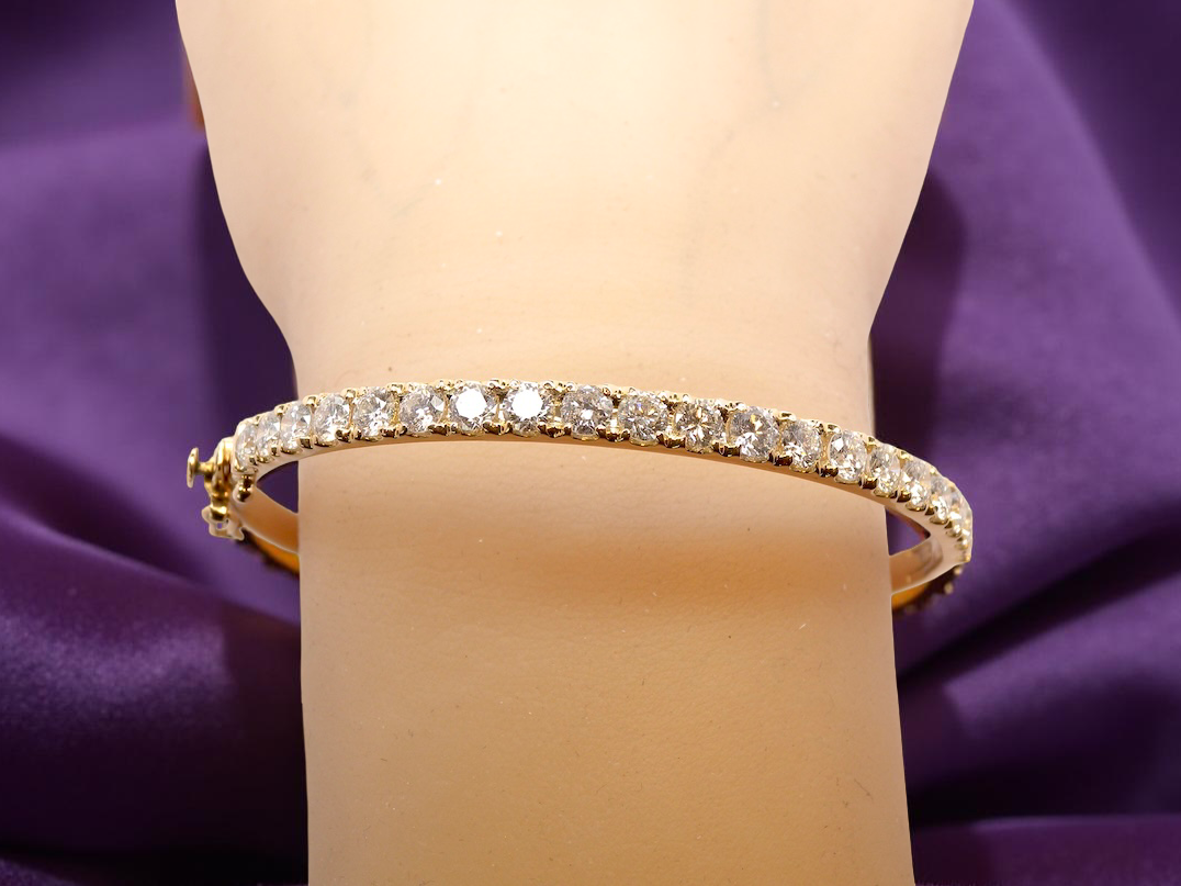 A stunning Diamond Bangle