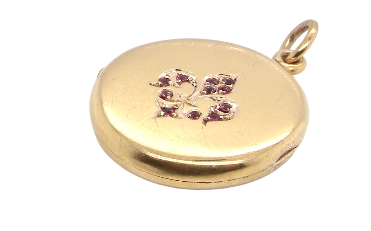 early 20th century antique 15 carat gold locket