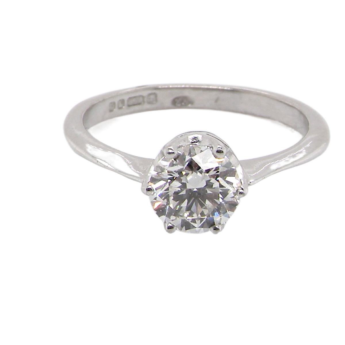 one carat diamond solitaire ring