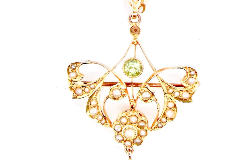 Edwardian pearl and peridot pendant