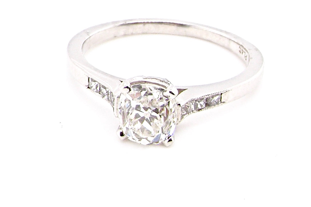 Art deco solitaire diamond ring