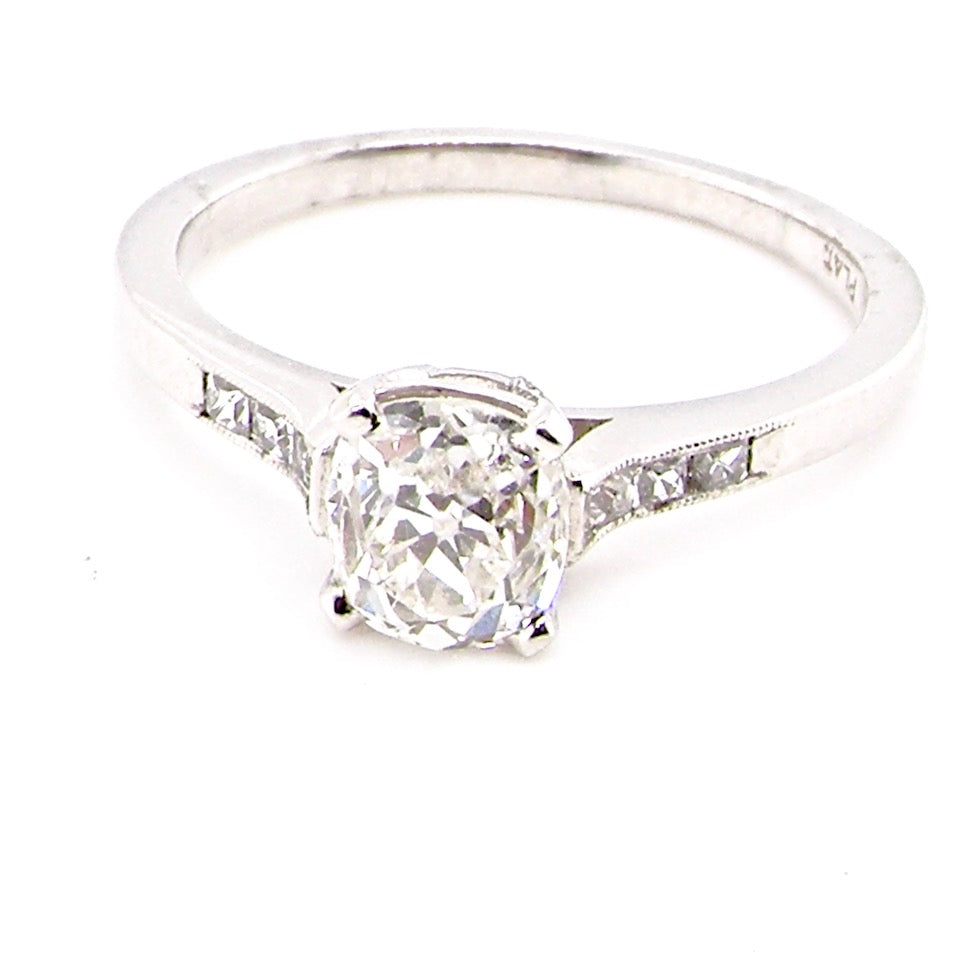 Art deco solitaire diamond ring