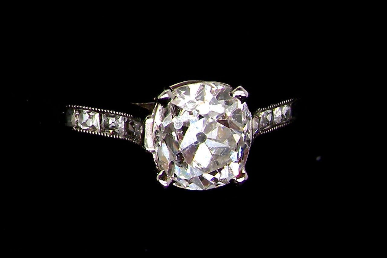 Cushion shaped diamond
