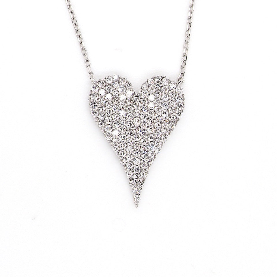 18 carat gold heart shaped pendant