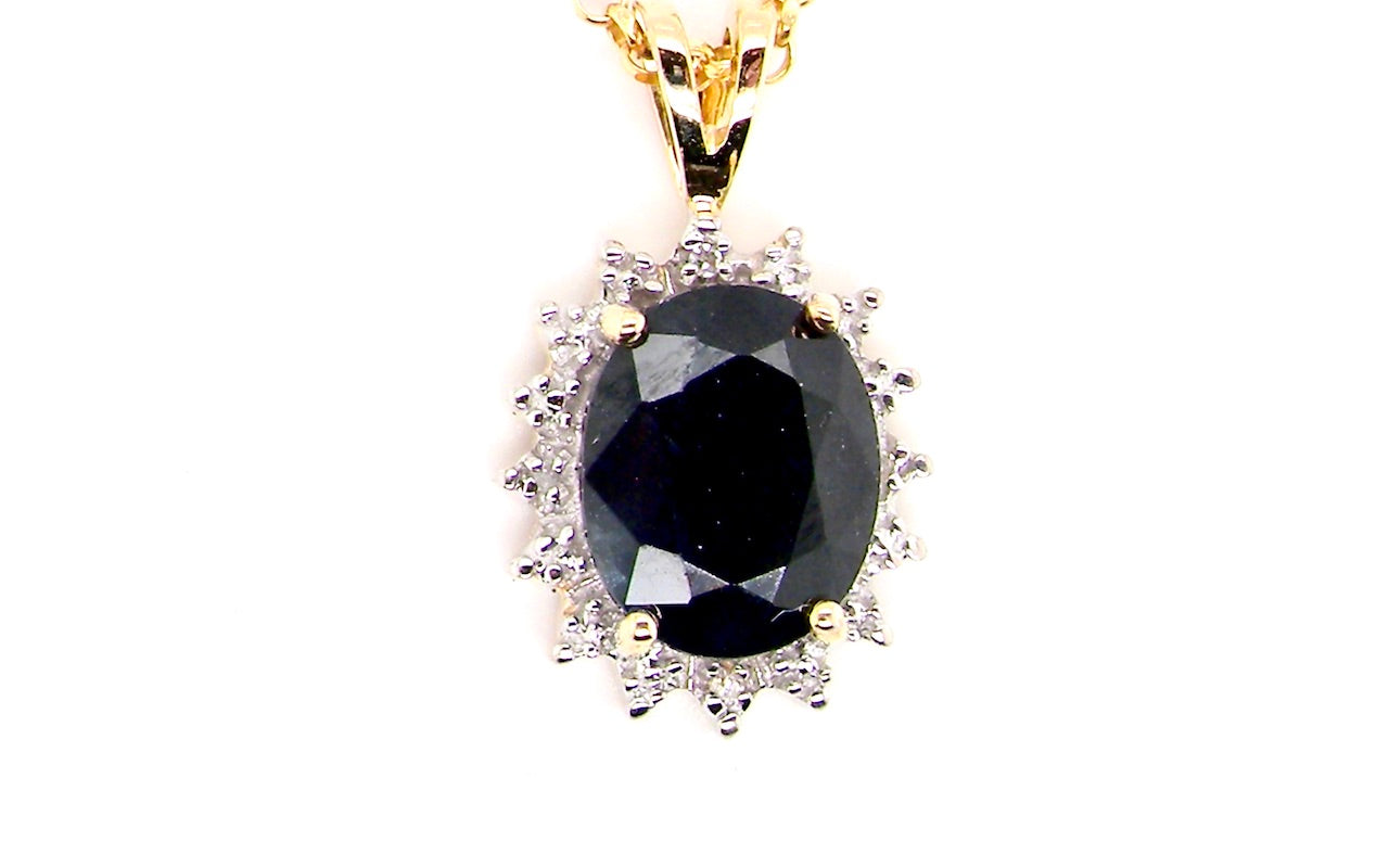 sapphire and diamond pendant