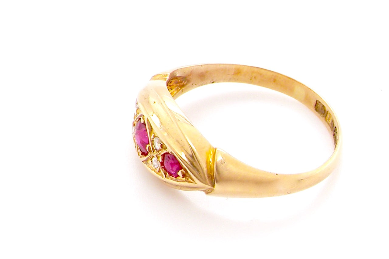 antique ruby and diamond ring