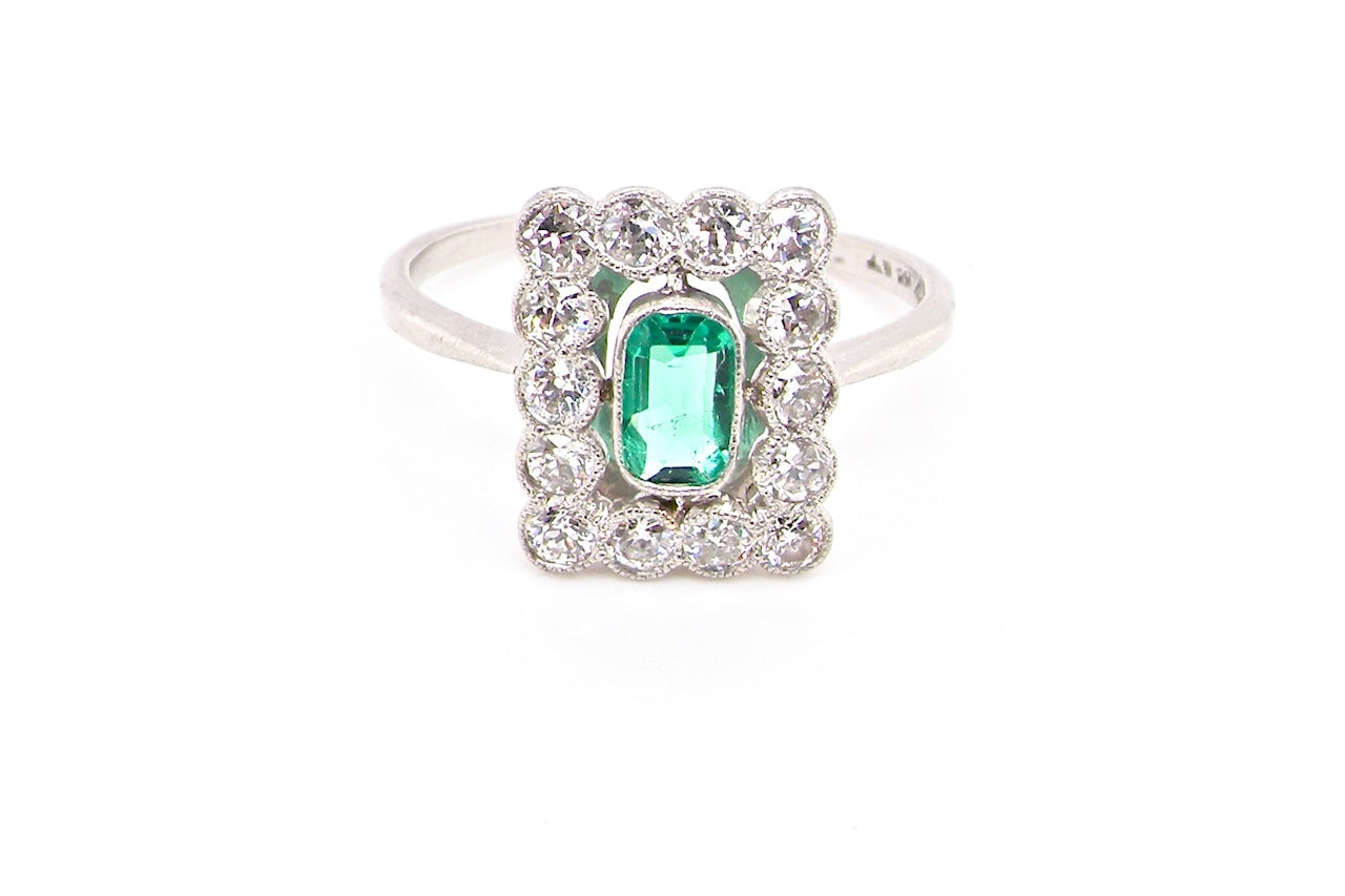 Art Deco emerald and diamond cluster ring