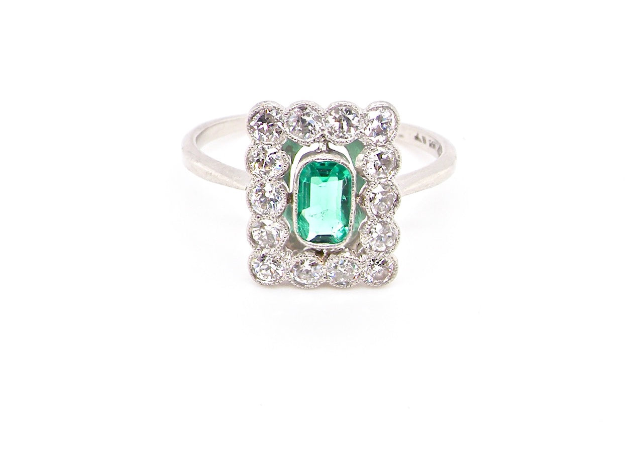 Art Deco emerald and diamond cluster ring