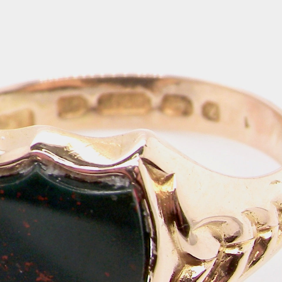 signet ring