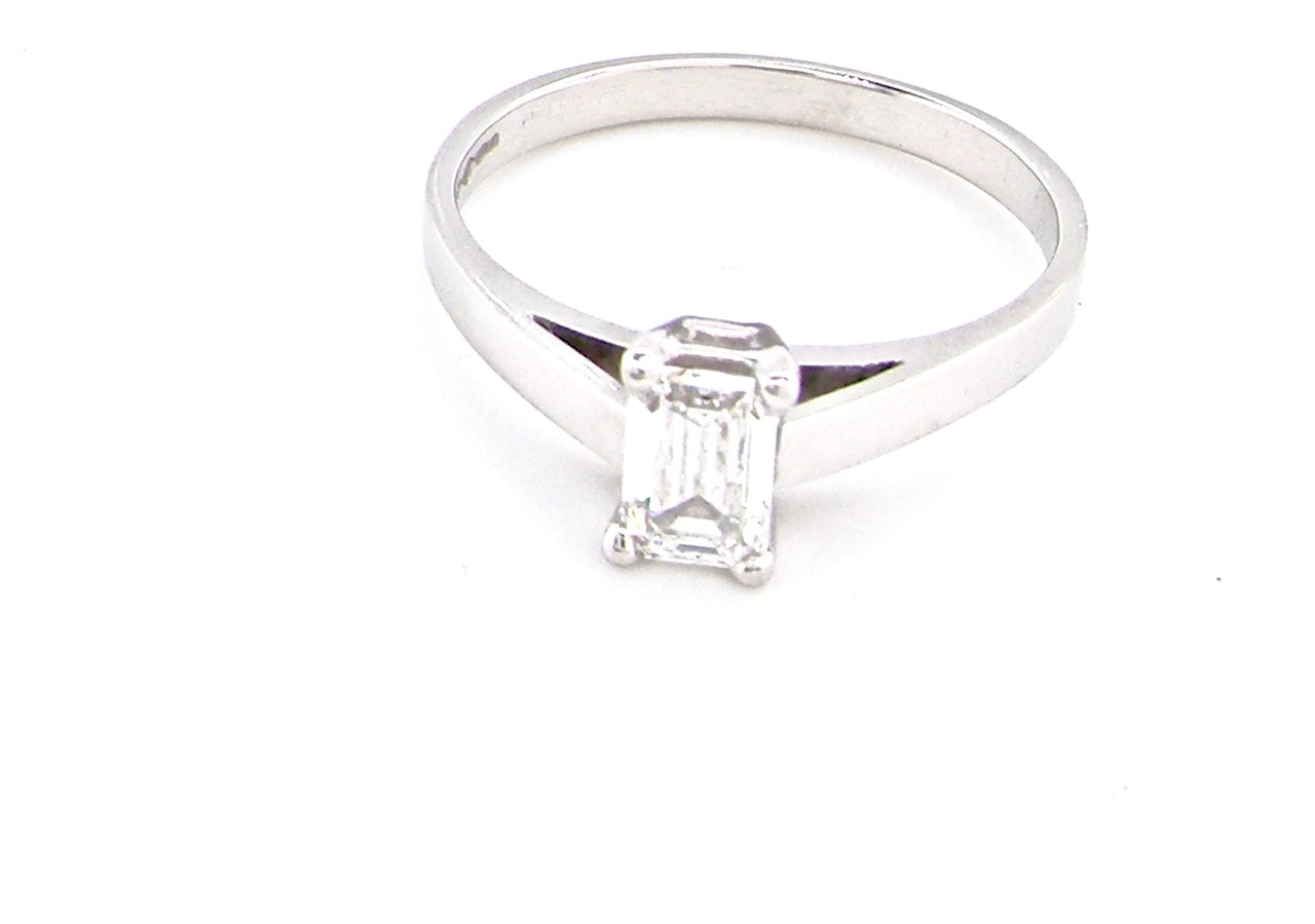 emerald cut solitaire diamond ring