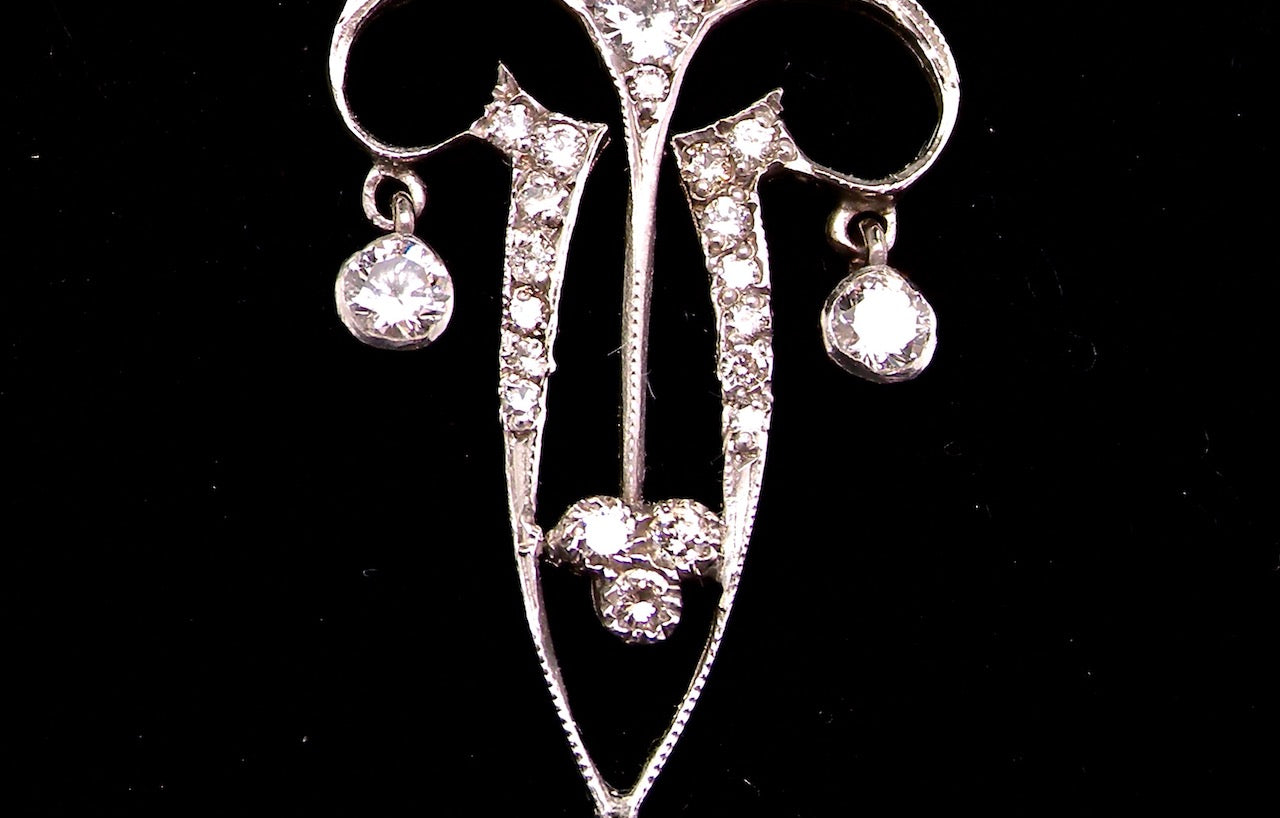 Antique Art Deco diamond pendant