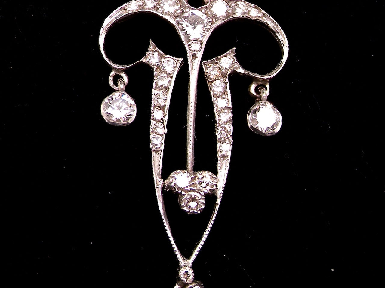 Antique Art Deco diamond pendant
