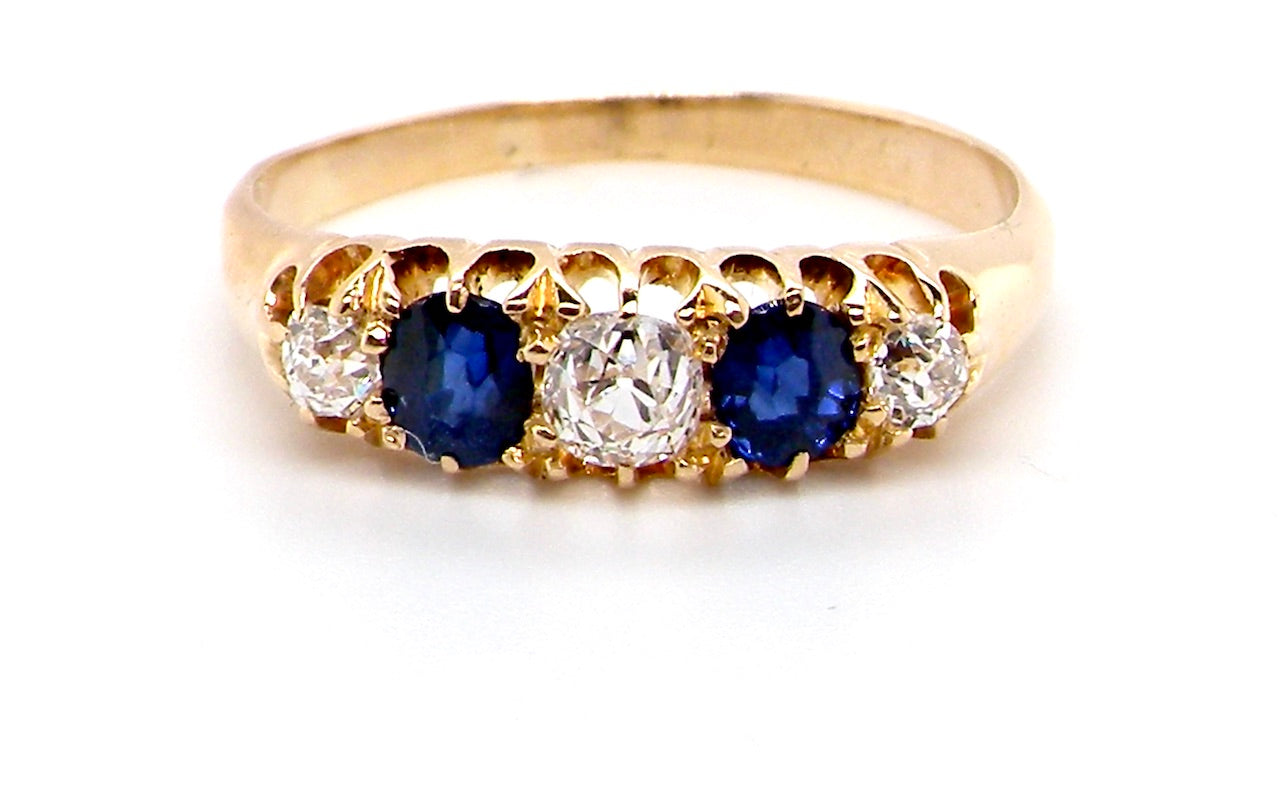 sapphire and diamond ring