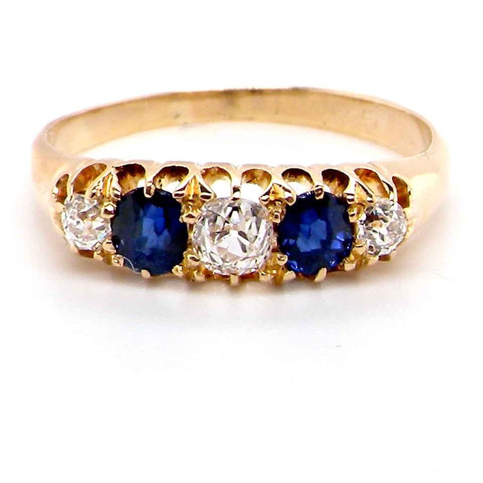 sapphire and diamond ring