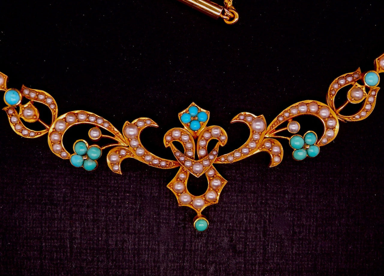 Edwardian pearl necklace