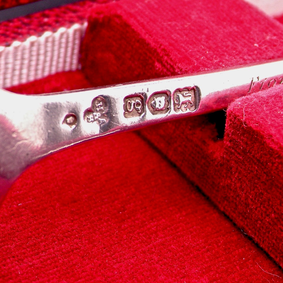silver fork and spoon set