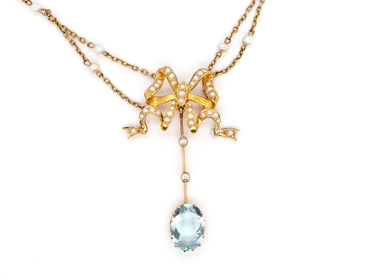 Edwardian aquamarine and pearl necklace