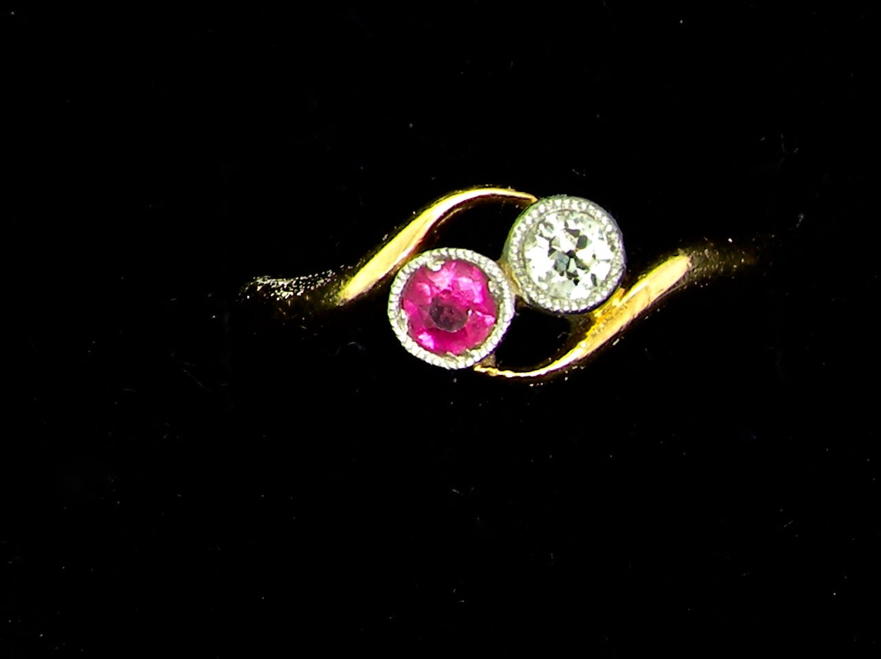 vintage diamond cross over ring