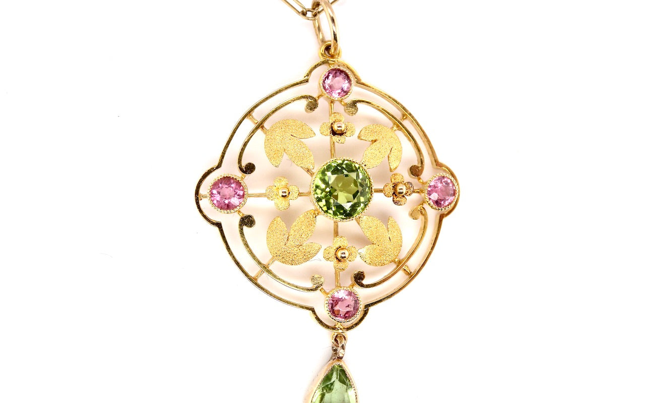 Edwardian peridot pendant