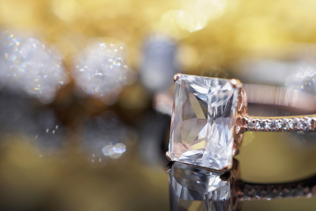 What Makes An Engagement Ring Vintage?