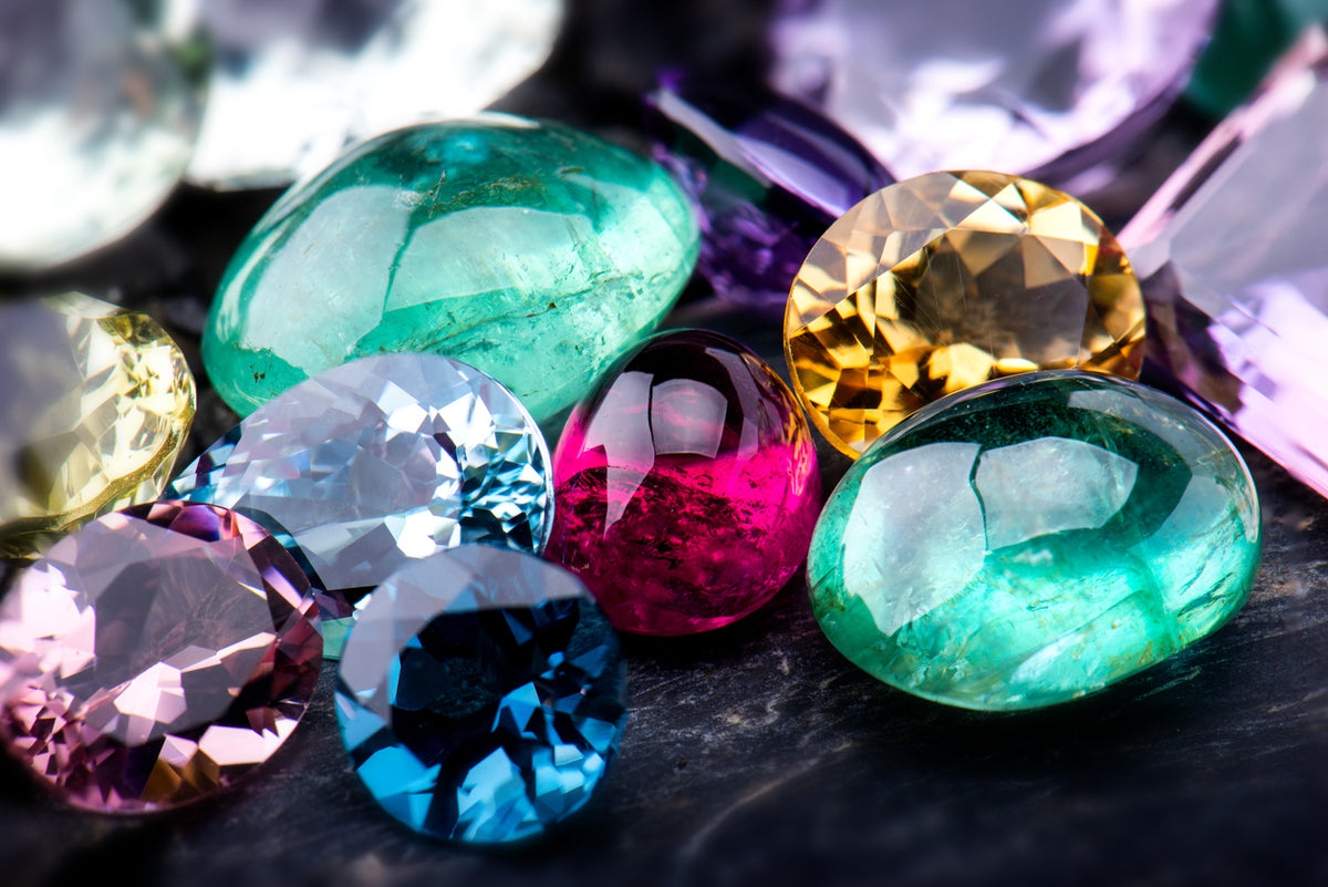 Identifying and Valuing Gemstones – Vintage Tom Antique Jewellery
