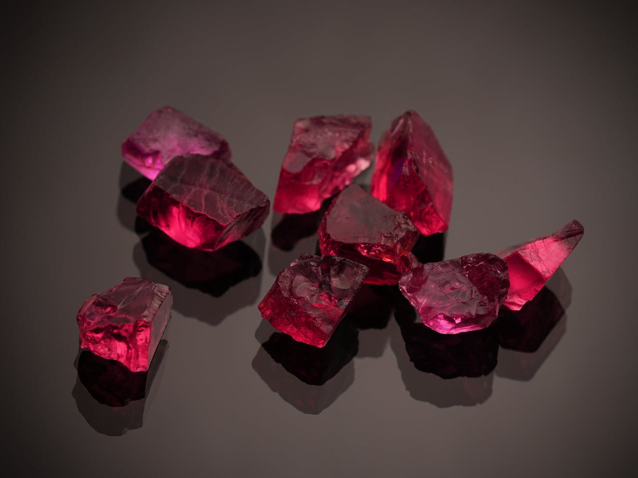 A Collector’s Guide to Red Gemstones