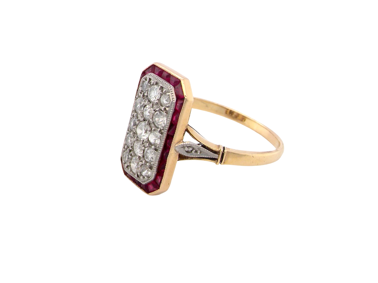 2-❤︎ A beautiful Art Deco Ruby and Diamond ring