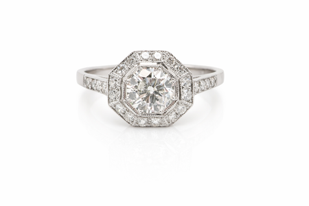 A fine diamond cluster ring