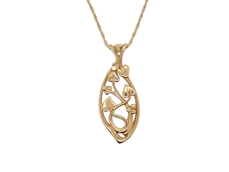 A 9 carat Gold Pendant with Vine Leaf Decoration