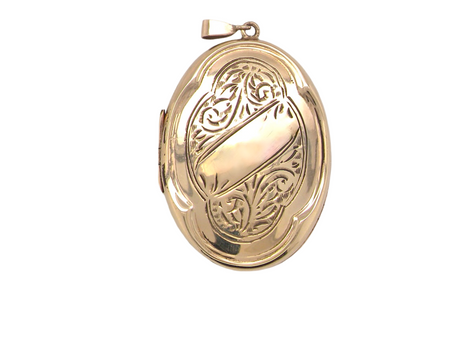 A 9 carat gold locket