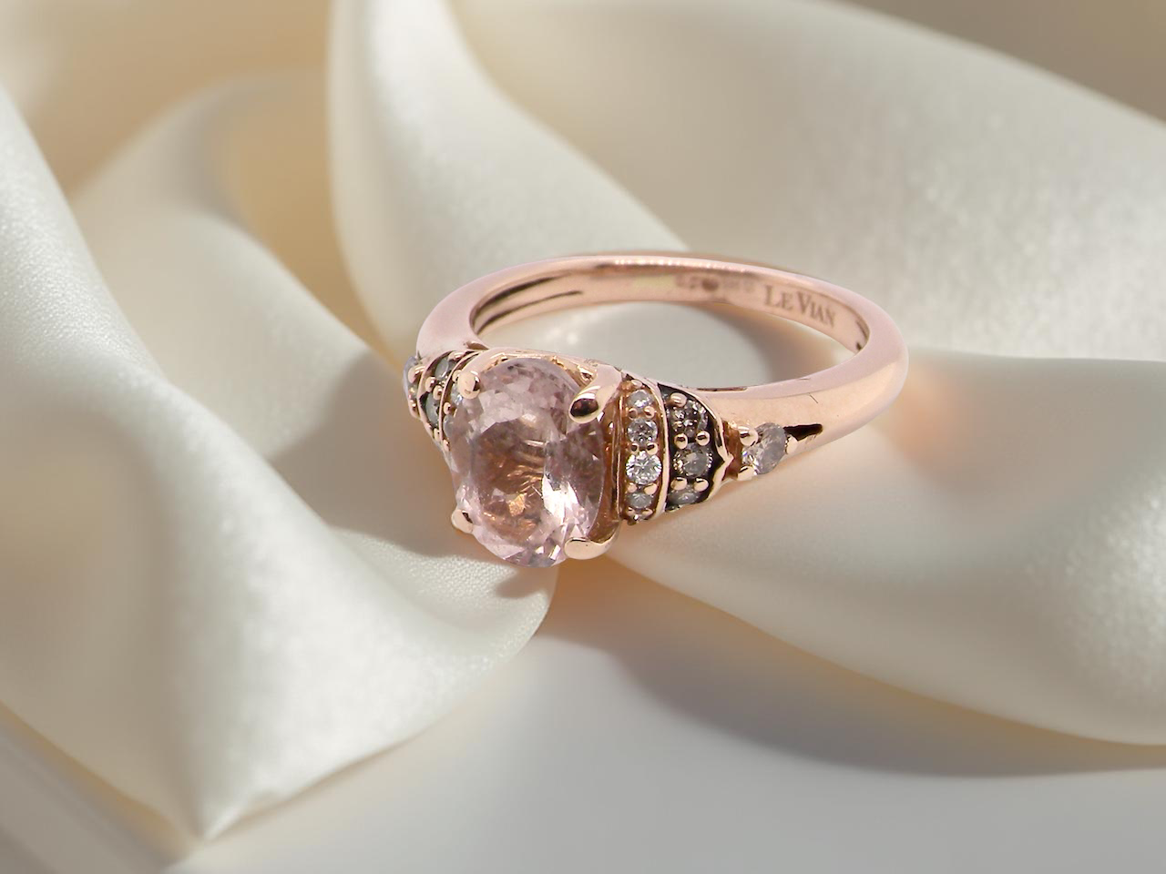 A Morganite and Diamond ring