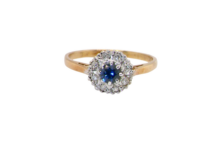 A Sapphire and Diamond cluster ring